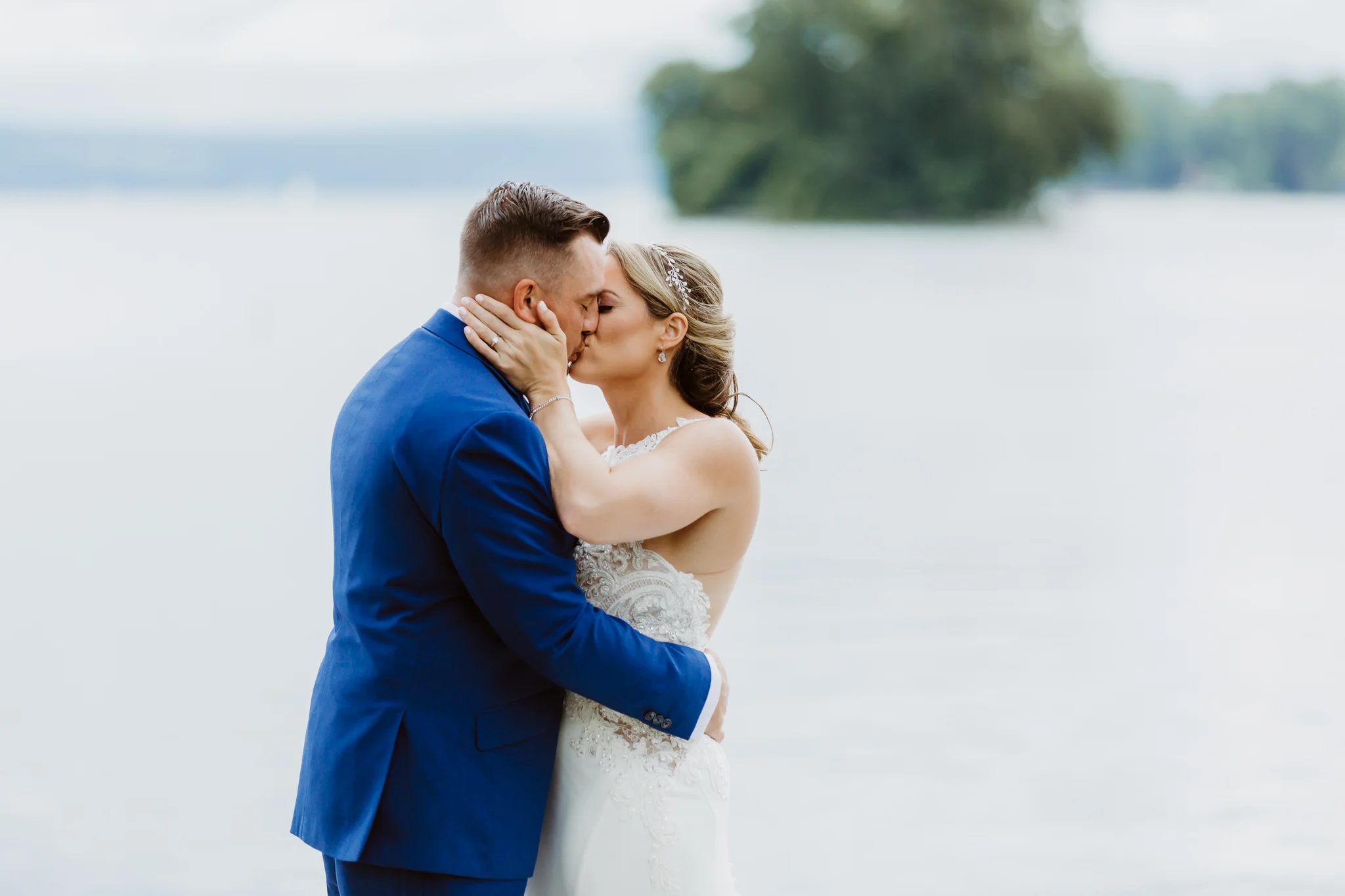 www.buffaloweddingphotographer.co