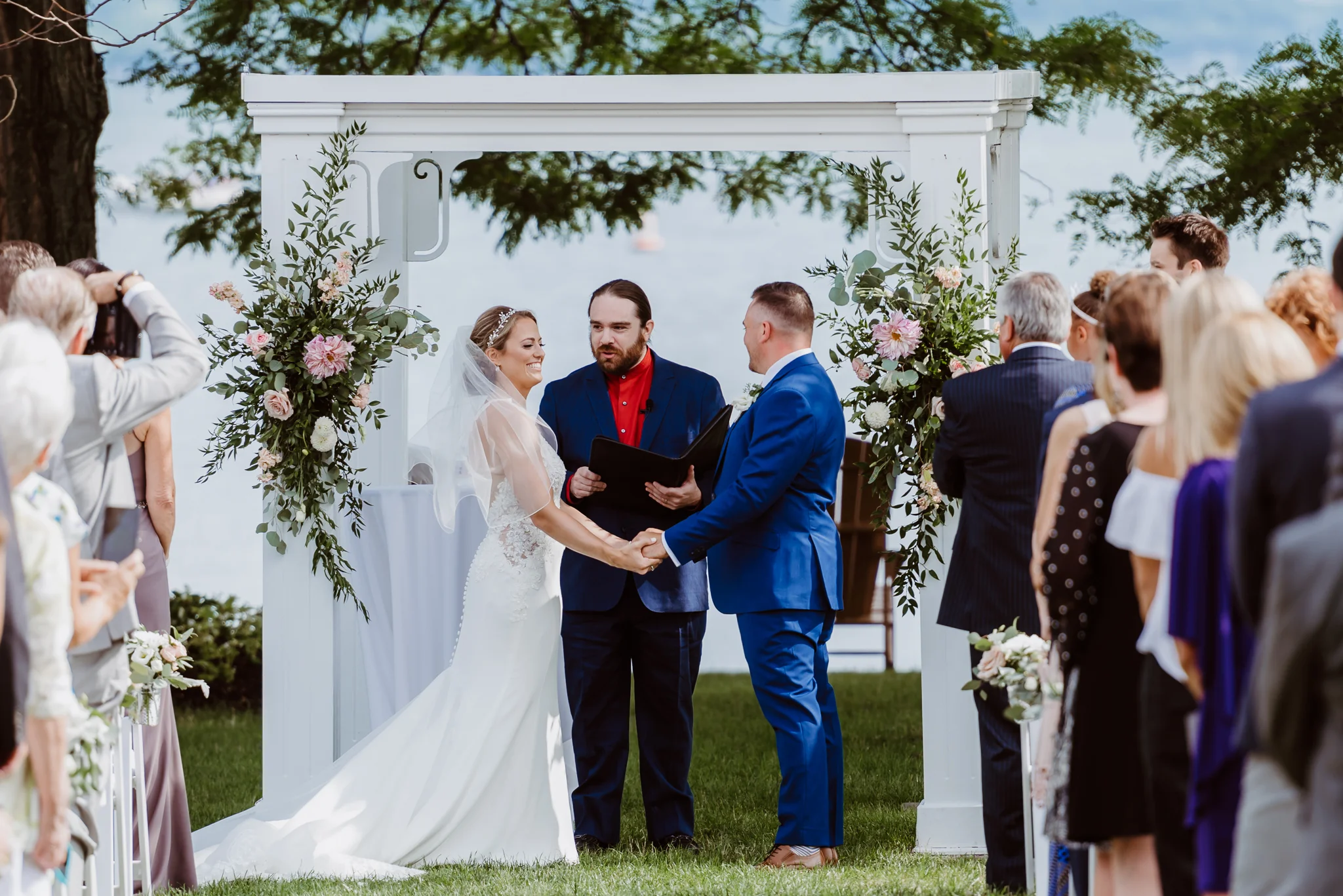 www.buffaloweddingphotographer.co