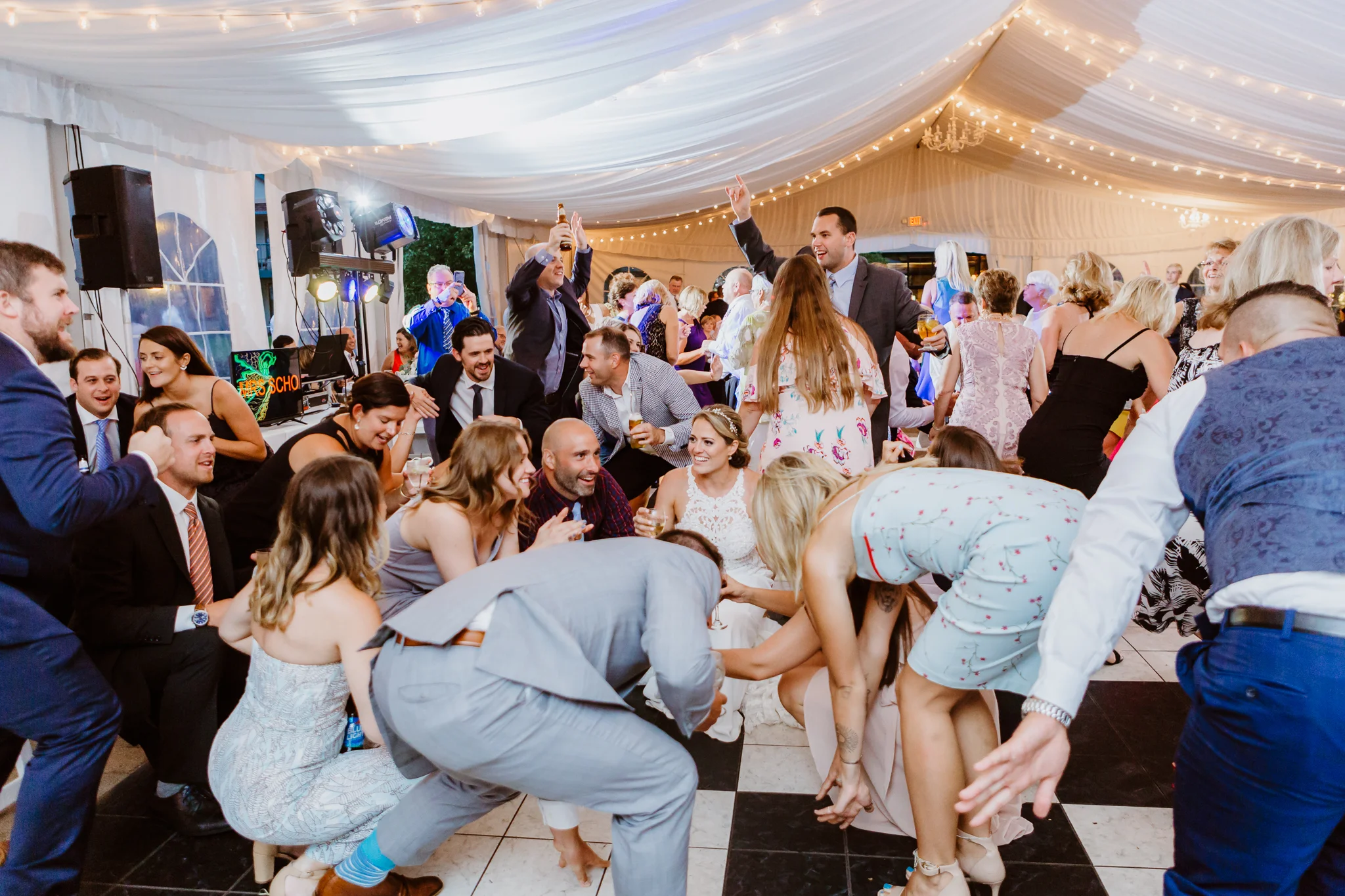 www.buffaloweddingphotographer.co