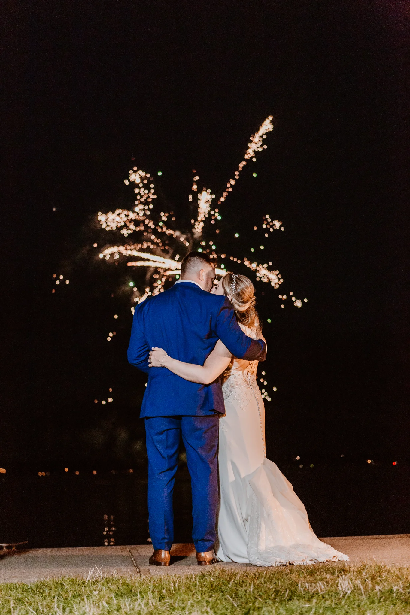 www.buffaloweddingphotographer.co