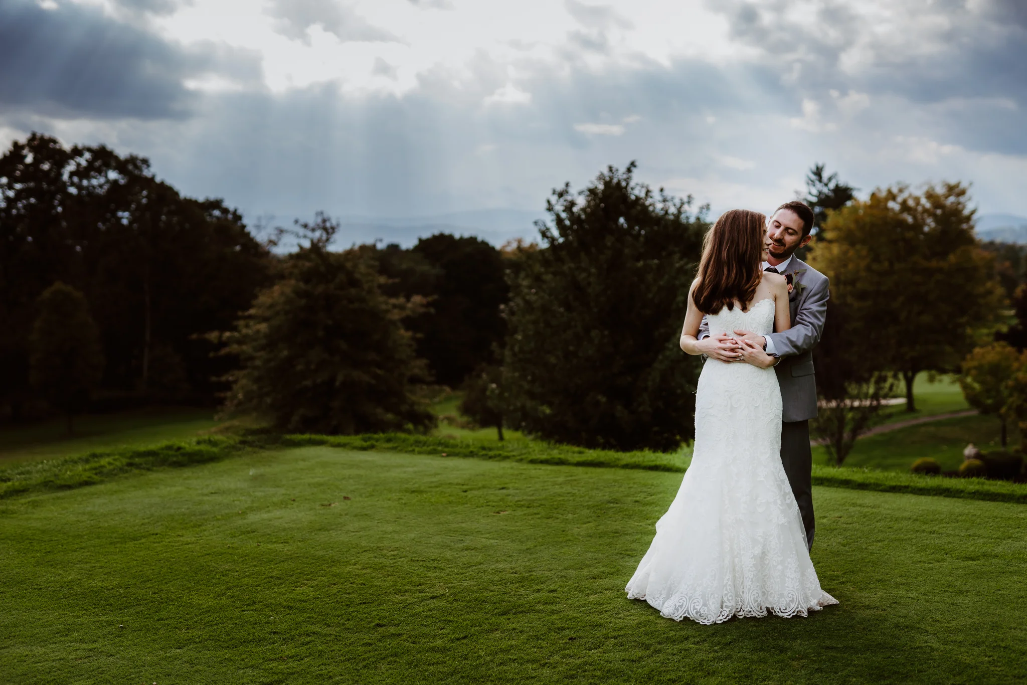 www.buffaloweddingphotographer.co