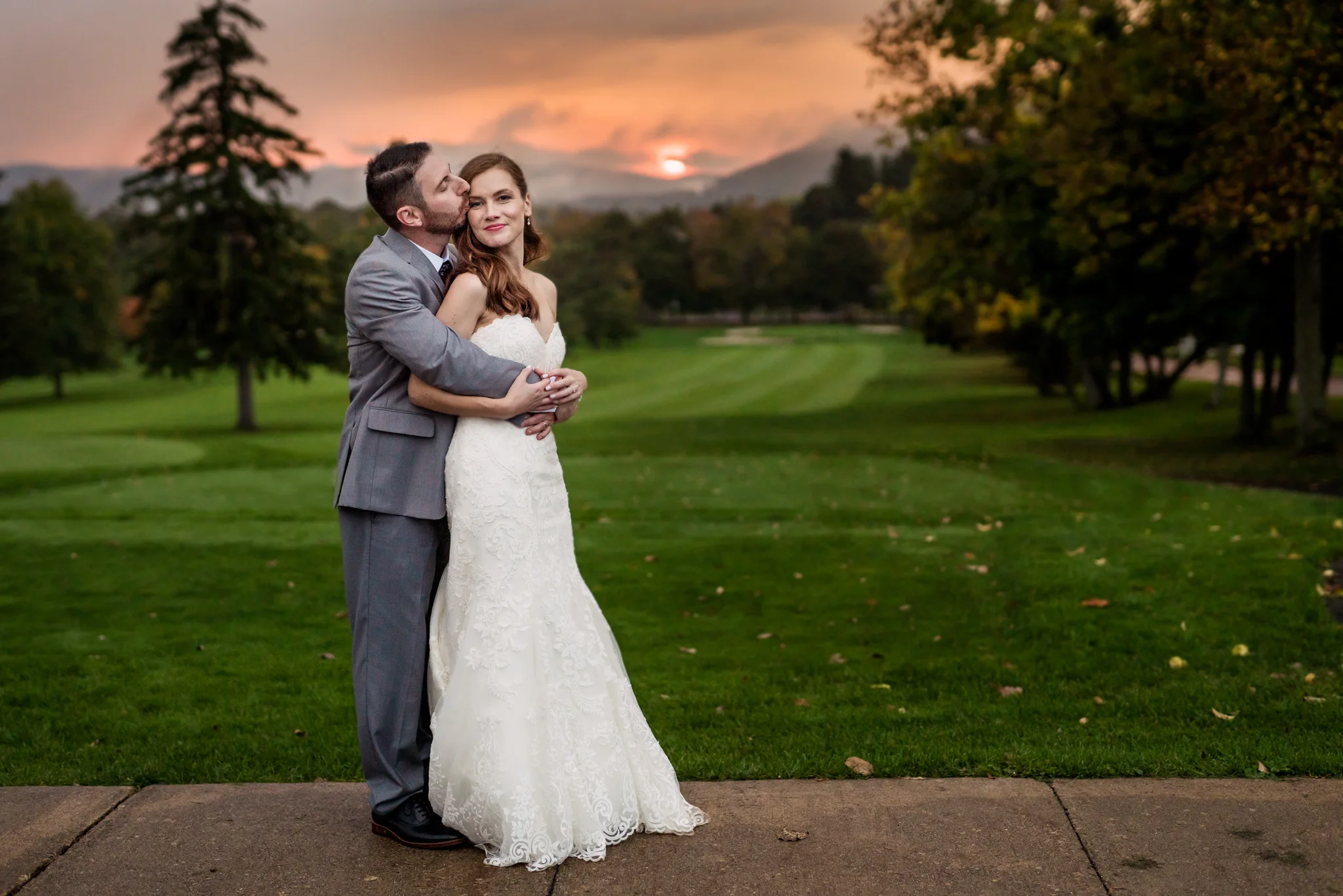 www.buffaloweddingphotographer.co