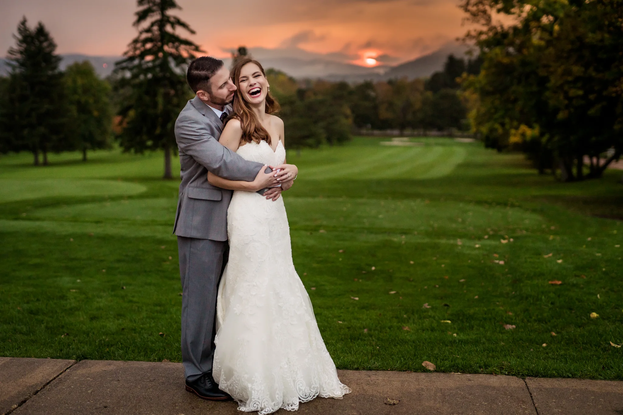 www.buffaloweddingphotographer.co
