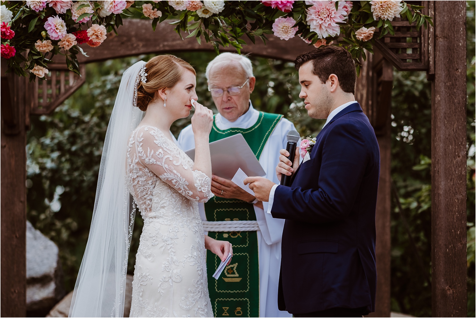 Deerfield Country Club Buffalo Wedding Photographers