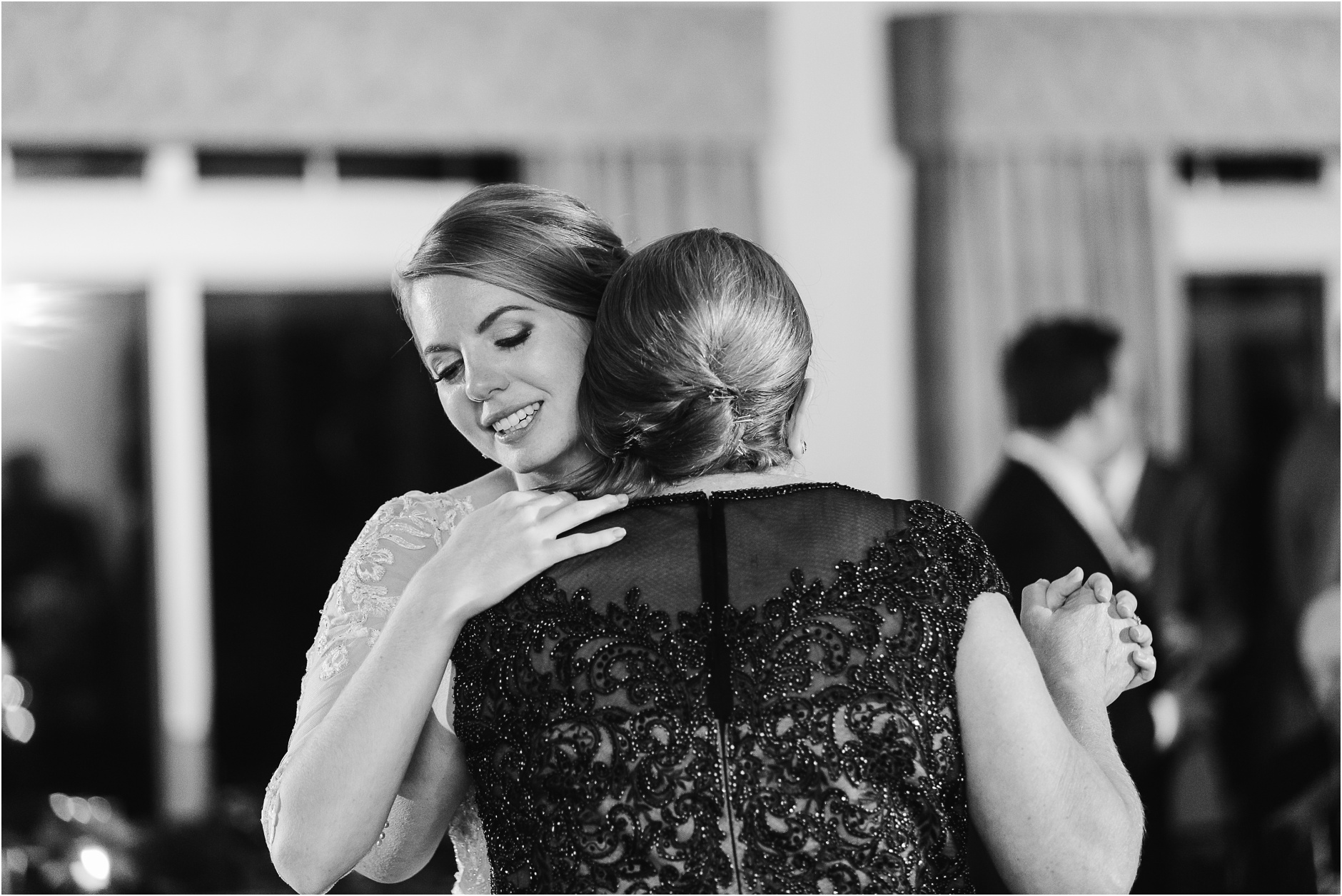 Deerfield Country Club Buffalo Wedding Photographers