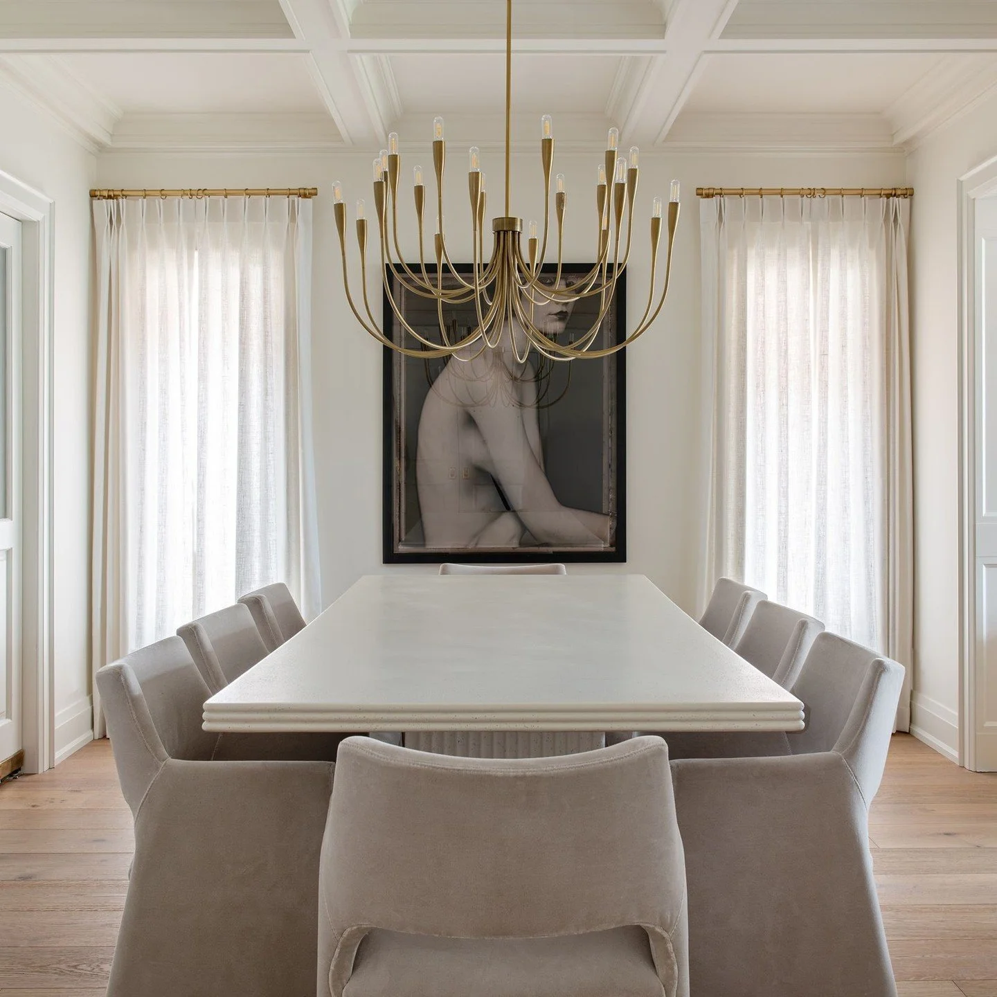 Luminous and airy, this dining room evokes a very serene vibe, and that was intentional. A subtle clean palette as the backdrop to vibrant delicious meals and colourful conversation. Design in balance; dinner gone wild. ⁠
⁠
Photo @ mike_chajecki⁠
⁠
#