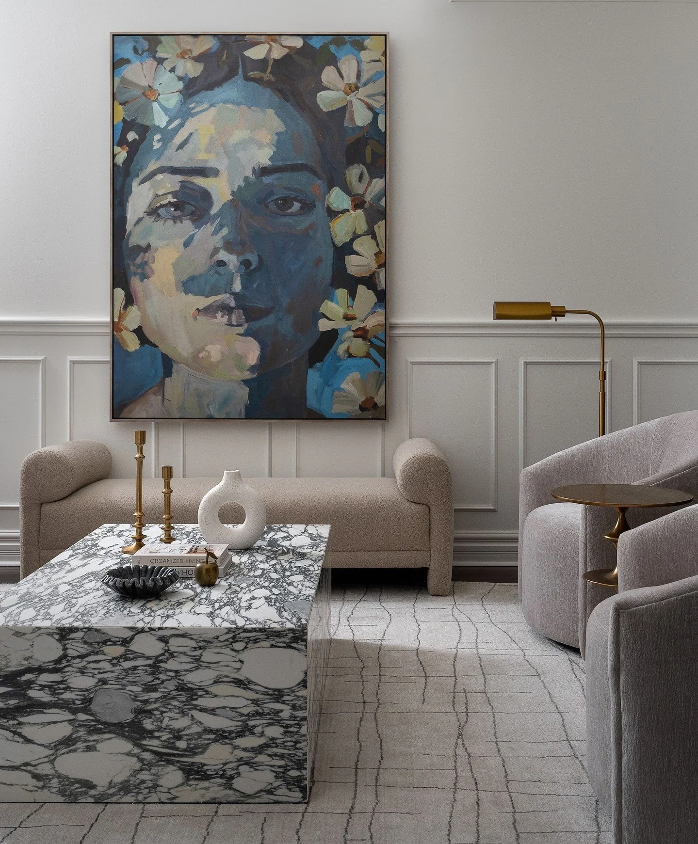 She anchors the room, commands attention but is not overdoing it, while injecting a wee bit of disruption into this otherwise neutral space. Amplified, bold and feminine. Likely a Leo. ⁠
⁠
Photo: @danmolinastudio⁠
Art: @rebecca_aldernet_art⁠
⁠
#gaird