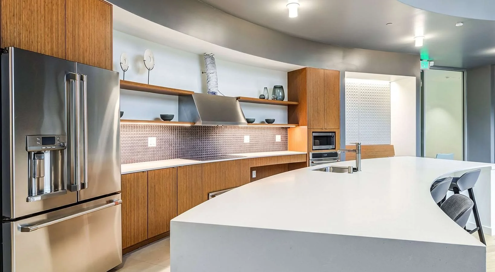 Resident-Kitchen-1-dd4f76f0c21698ef3143c76aa283027c.jpg