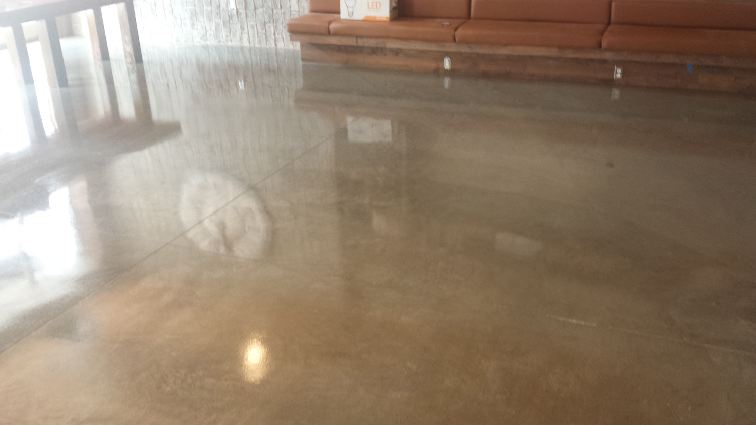 Brickform Deco-Poxy, Premium Acryllic Floor Finish