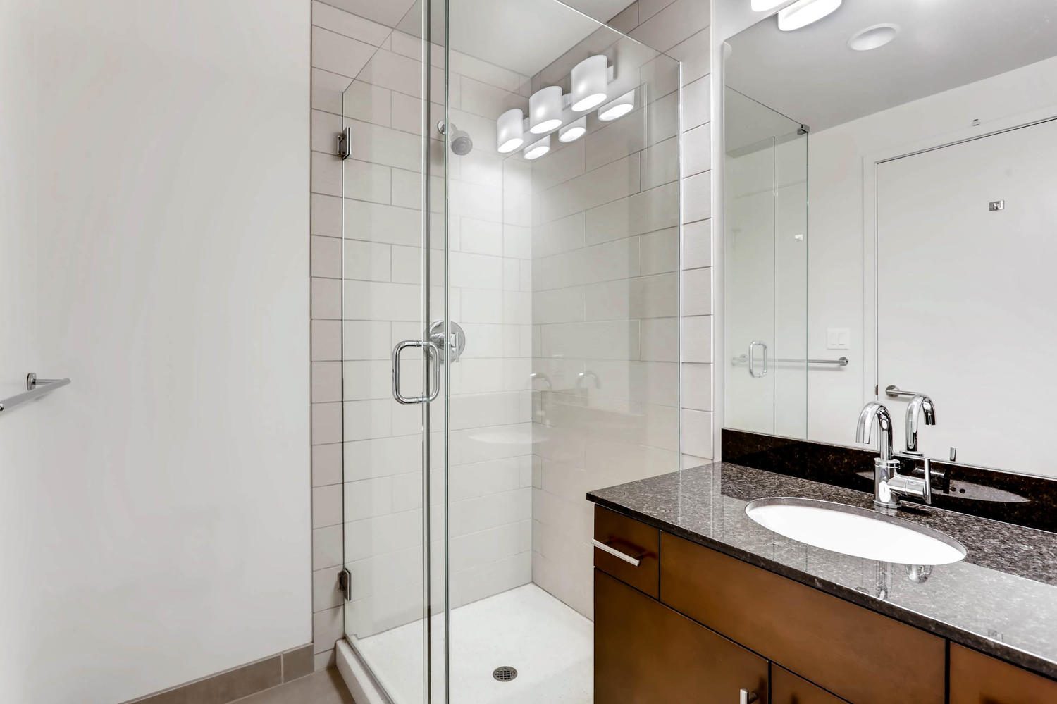 891 14TH ST 1502 Denver CO-large-009-12-Bathroom-1500x1000-72dpi.jpg