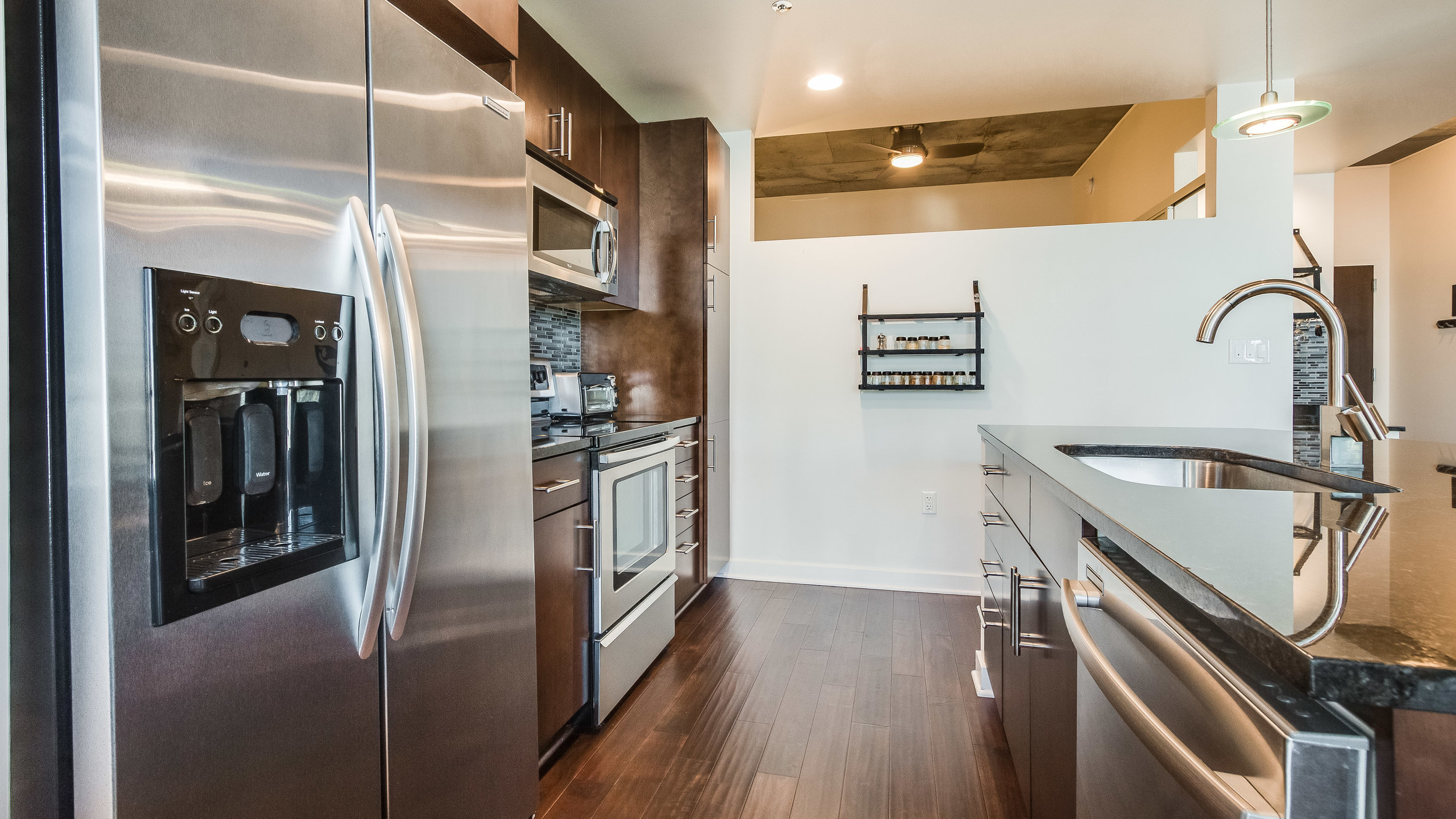 Kitchen .jpg