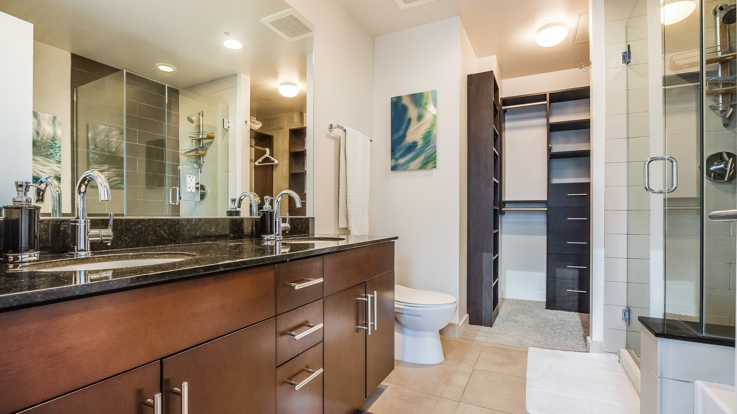 Master Bathroom.jpg