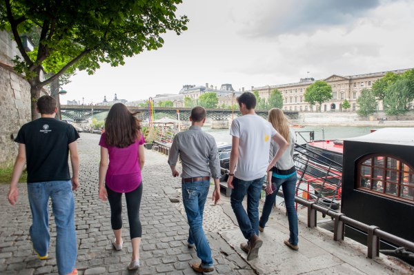 …and a stroll along the Seine…