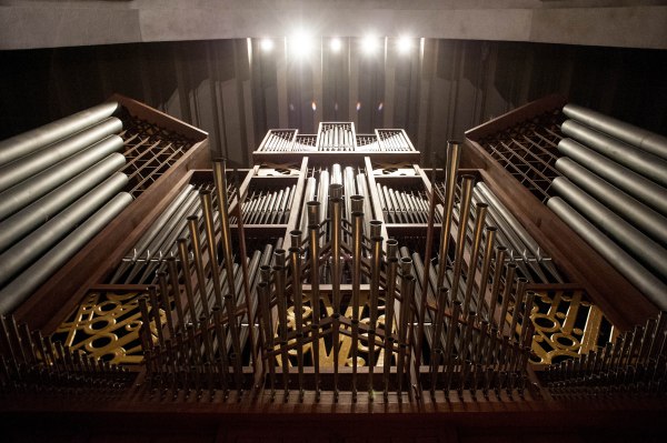 he en chamade trumpets at the Oratory of St. Joseph!
