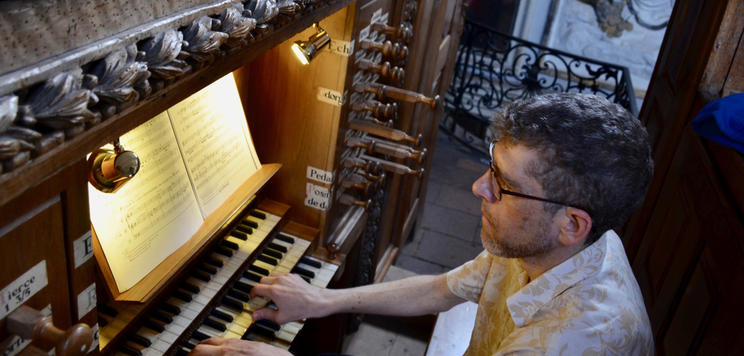 Chris Porter plays the organ at St Pierre des Chartreux, Toulouse