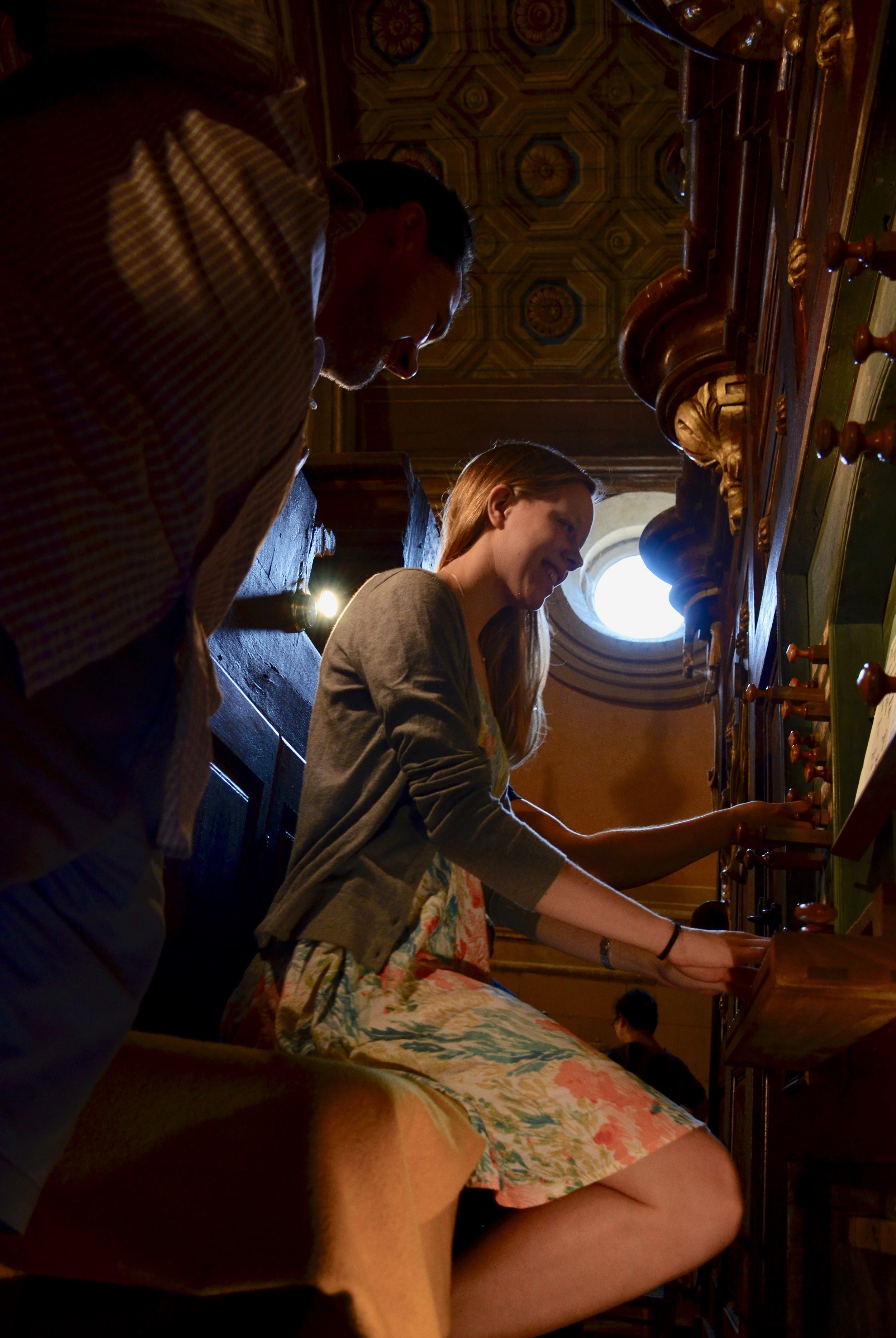 Laura plays St. Felix-Lauragais church organ built by Gregoire Rabiny. Boston Organ Studio.