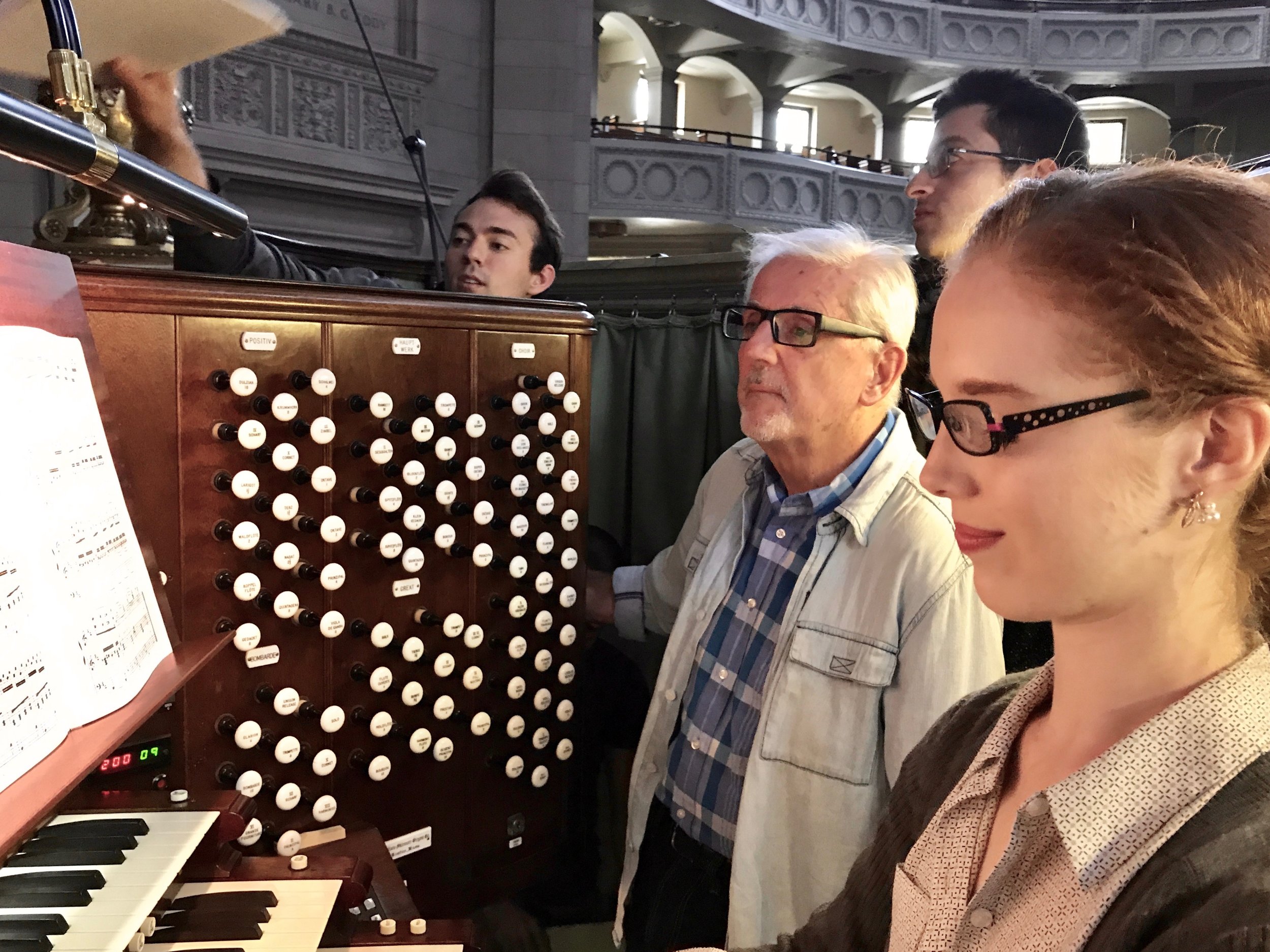  Stephen Loher assists Julia Kornick at the console of The Mother Church organ.&nbsp; 
