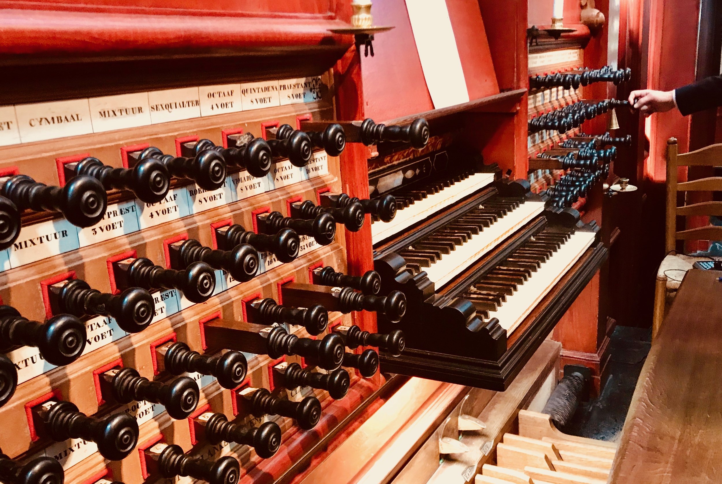  Keydesk and stop knobs, Muller organ, St-Bavo, Haarlem.  