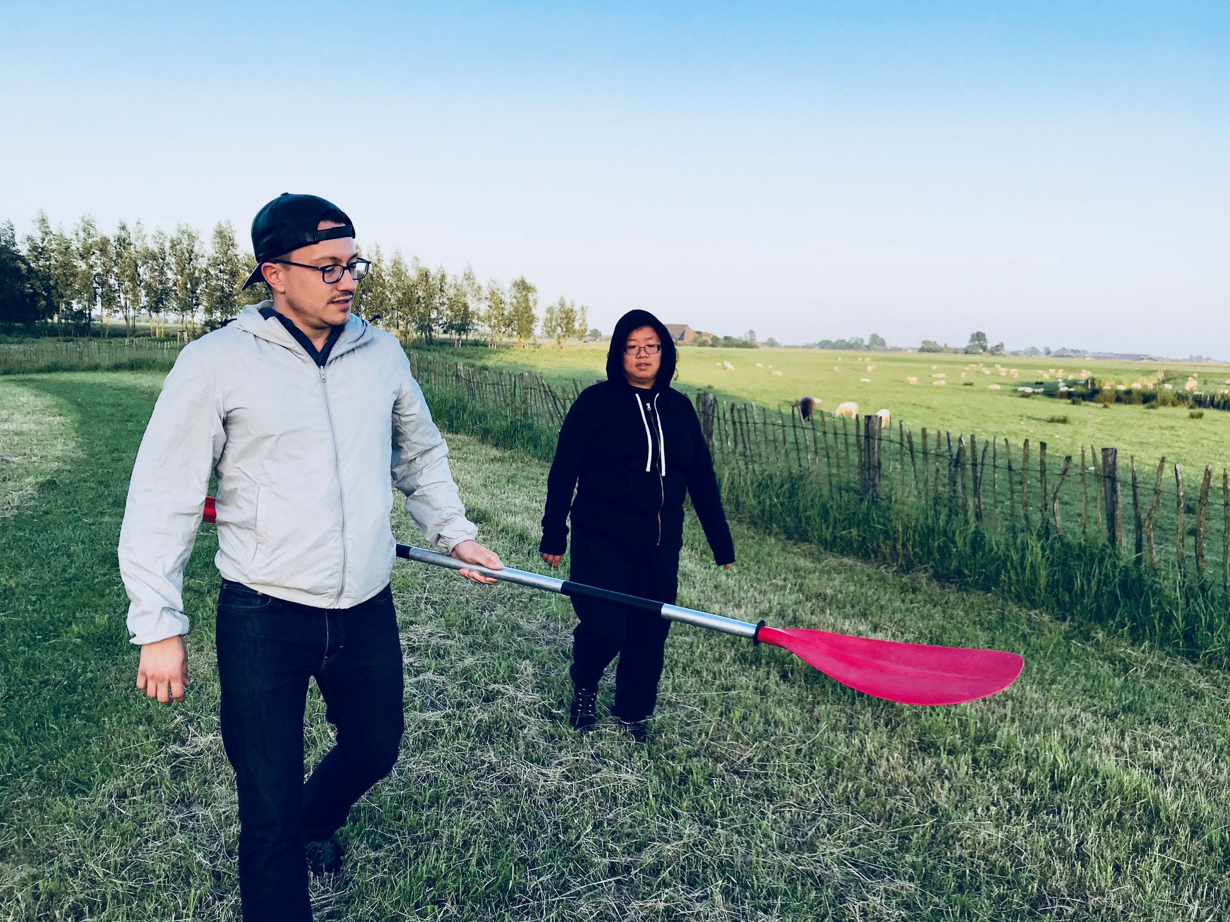  Corey De Tar and Jennifer Hsiao enroute to the canoes! 