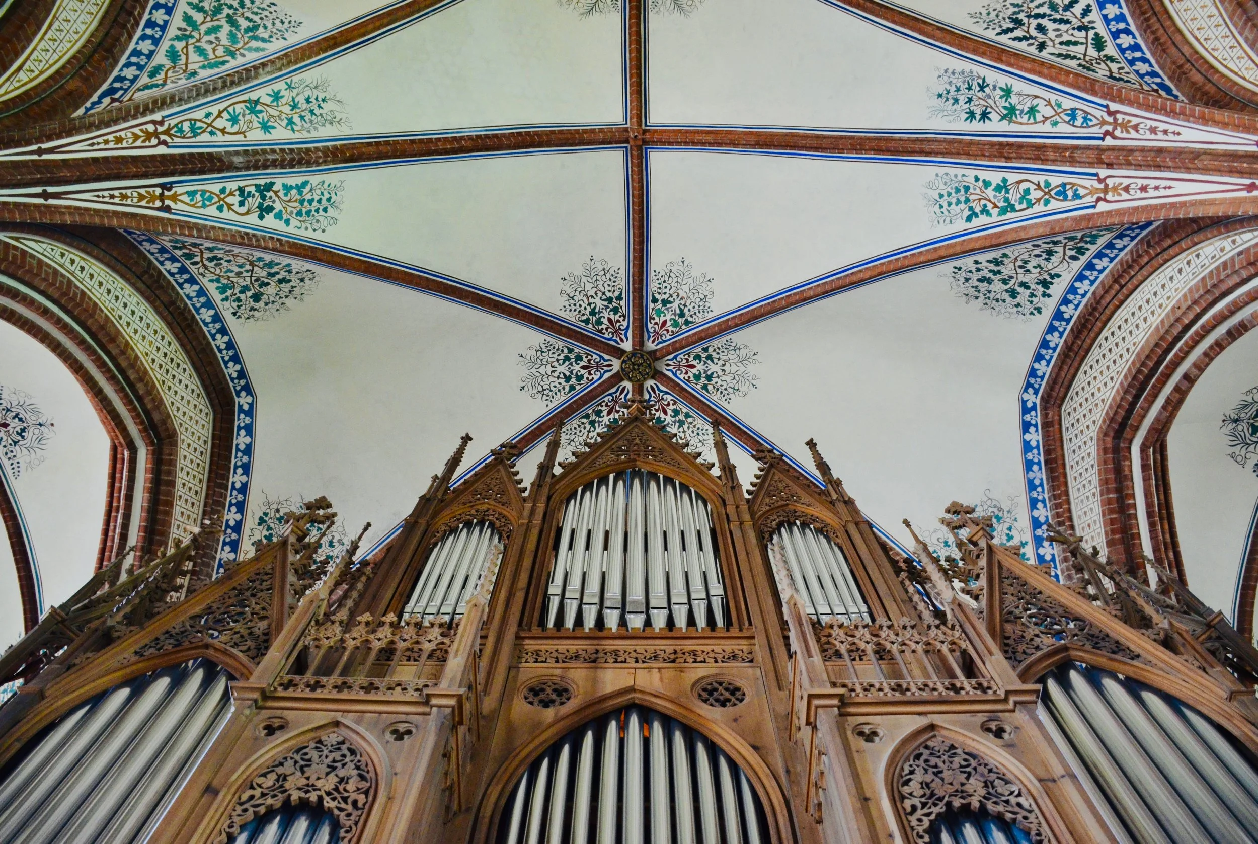 1869 Friese organ, Paulskirche, Schwerin. Boston Organ Studio.