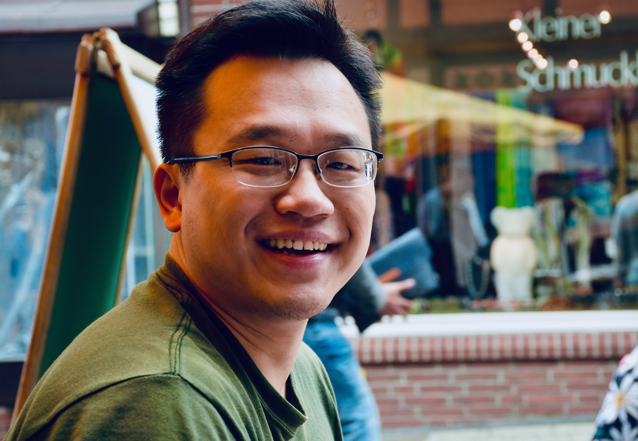 Adrian Cho enjoys lunch in Stade, Germany.