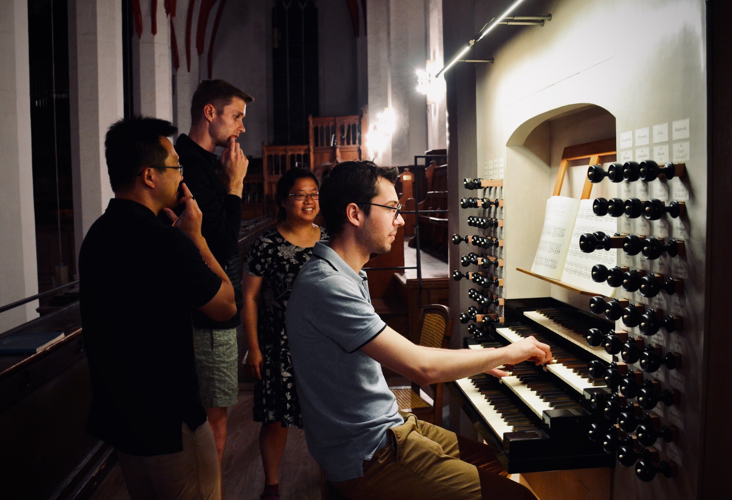 Nick Capozzoli plays the 2000 Woehl “Bach Organ,” Thomaskirche, Leipzig.