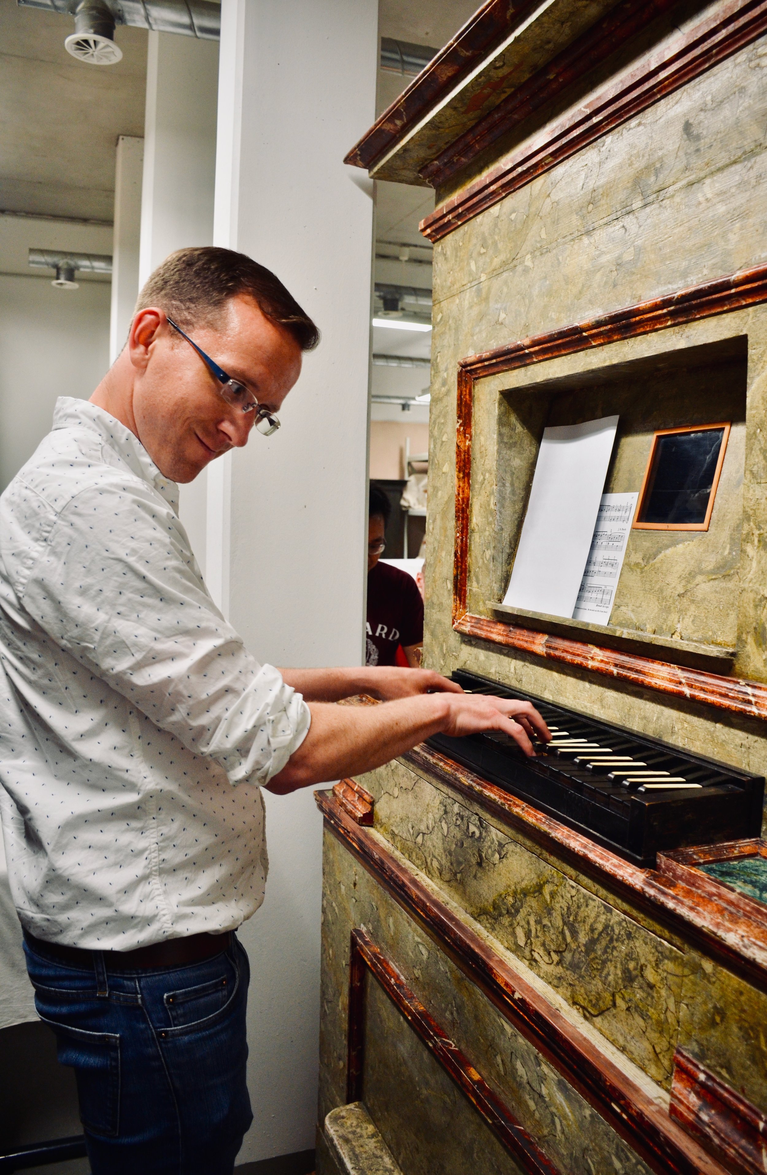 Christian Lane plays a chamber organ at the Bachhaus Museum, Eisenach.