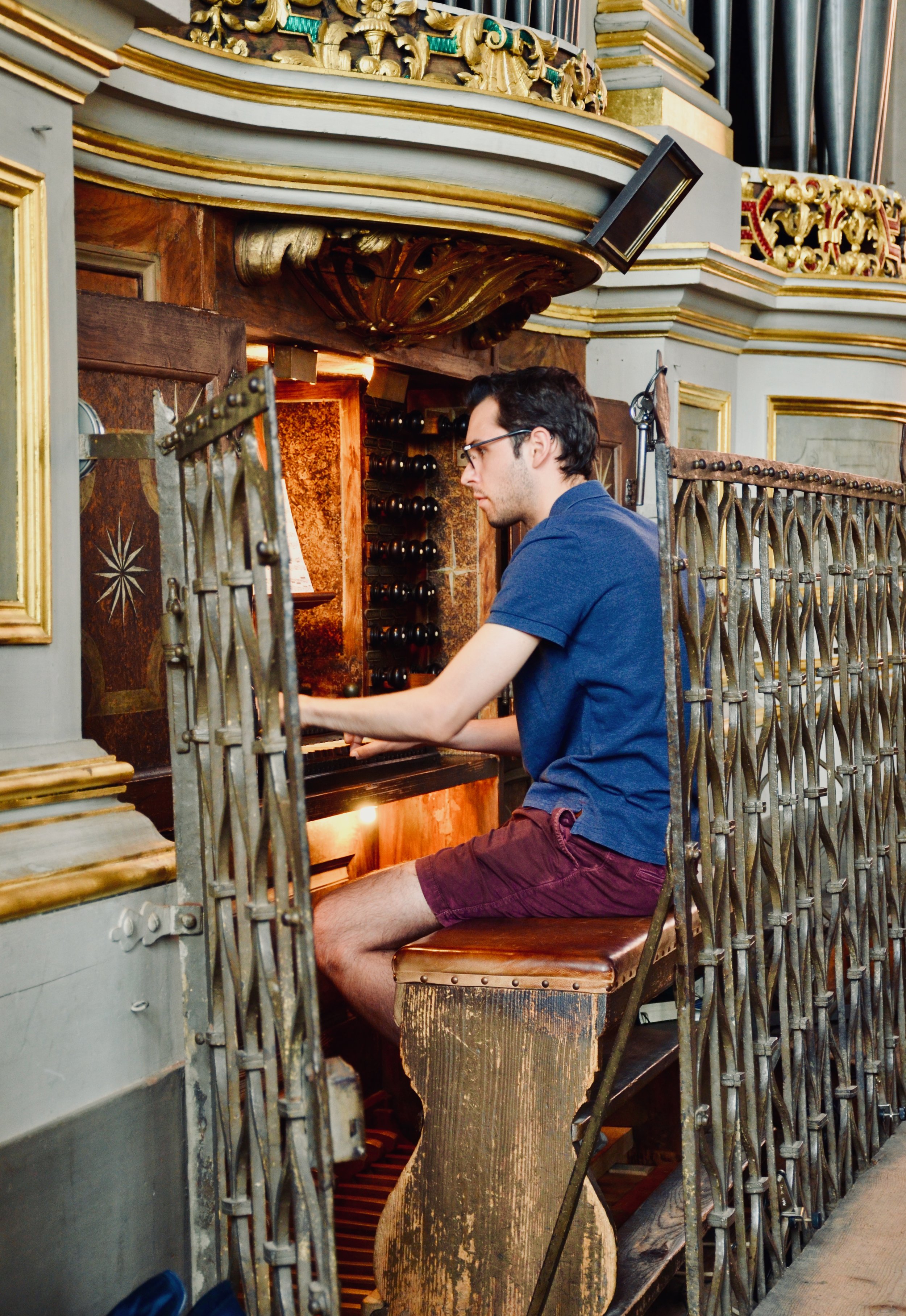 Nick Capozzoli plays the 1714 Gottfried Silbermann organ in Freiberg Dom.