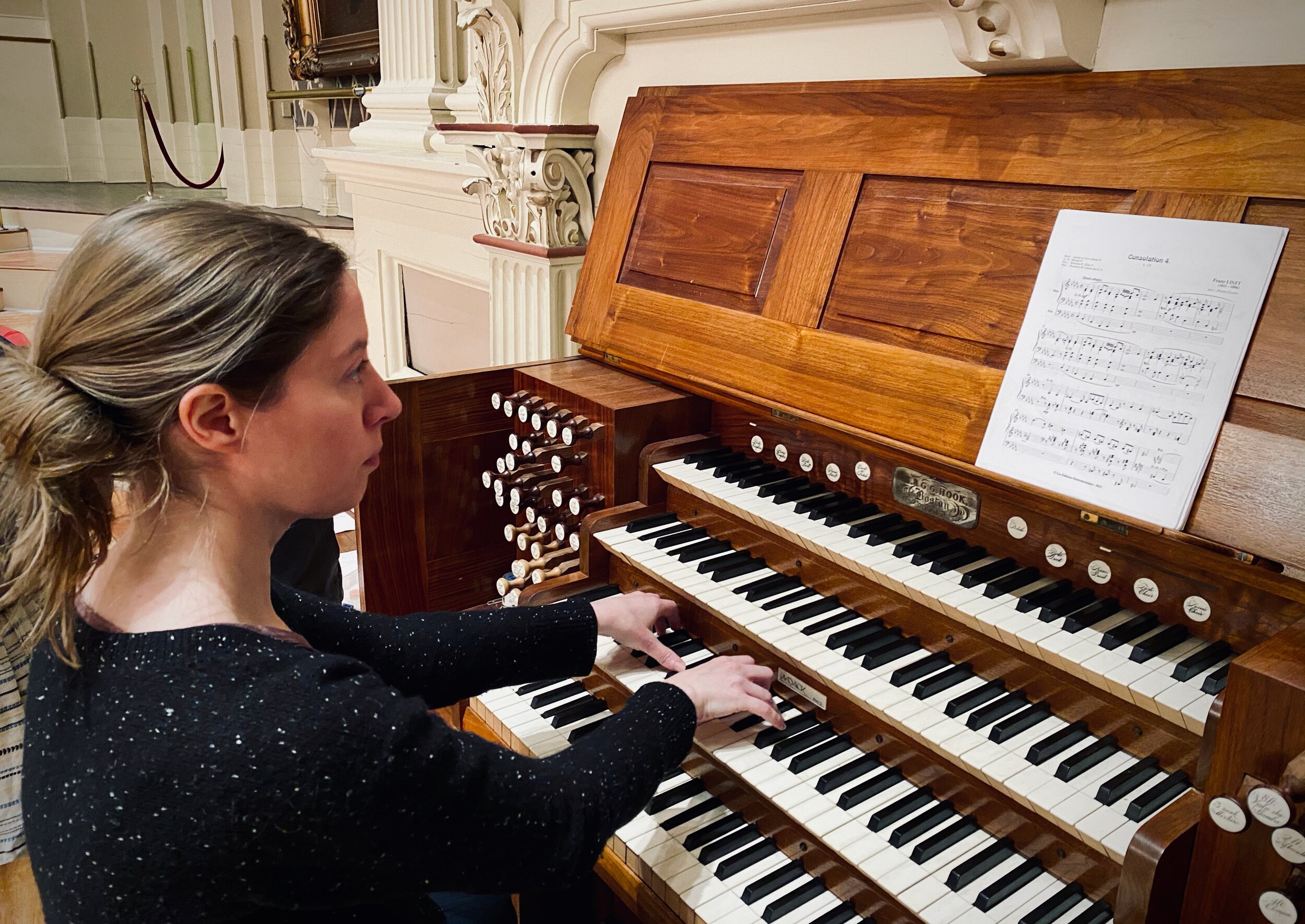 Jaime Bonney plays the 1864 Hook Organ, Mechanics Hall, Worcester, Mass. 