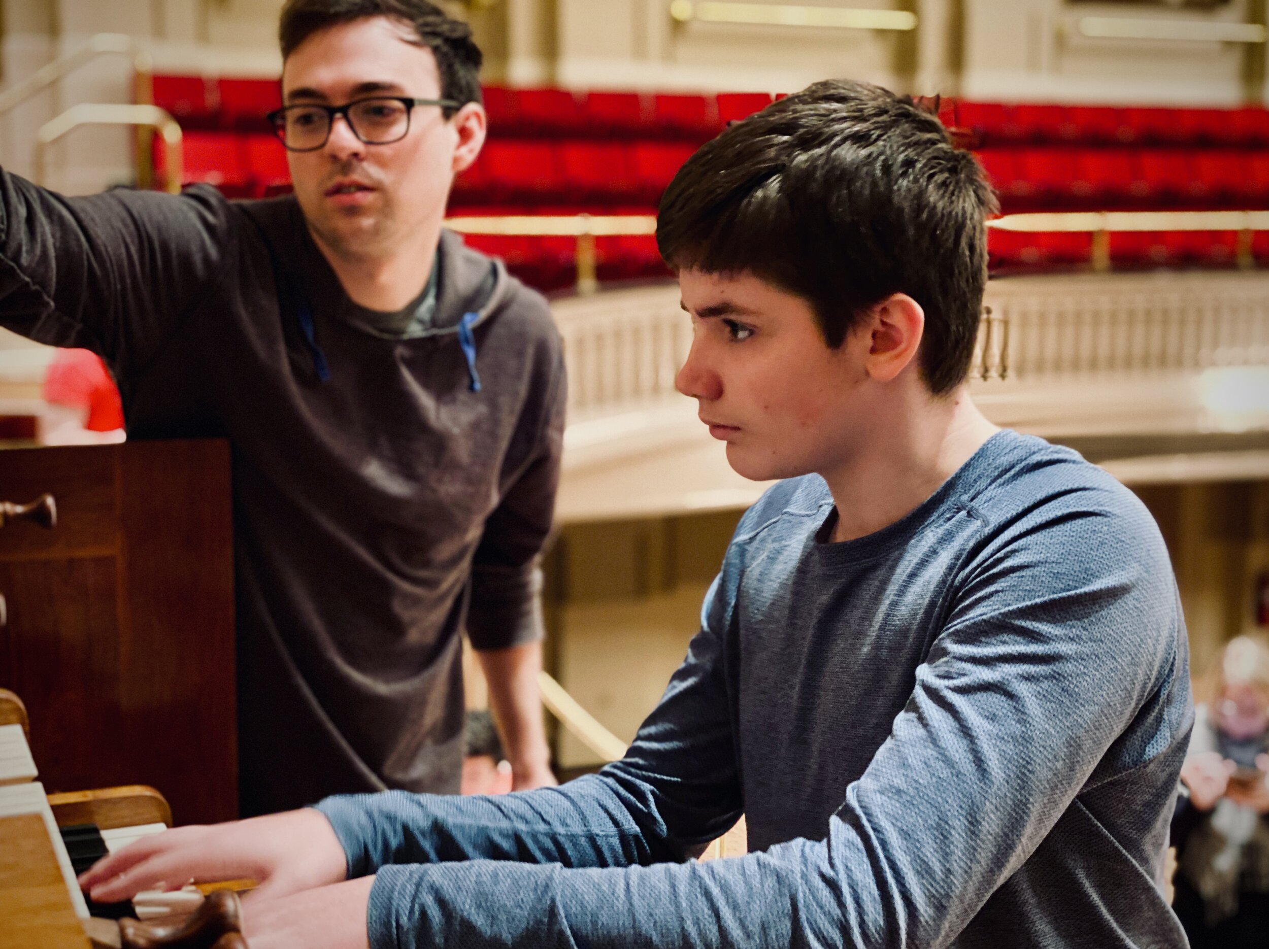 Andrew Byers plays the 1864 Hook Organ, Mechanics Hall, Worcester, Mass. 