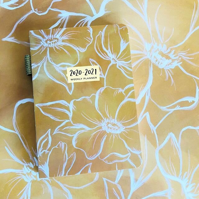 Gorgeous new planners from @1canoe2 are in the shop now, including this popular gal // 🌼 golden poppy 🌼 // open today from 10-6 💛