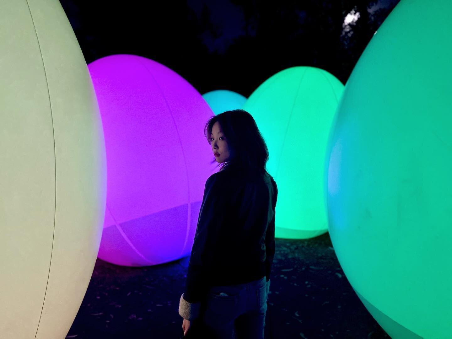 the one thing I learned about at this teamLab park is that my photography skill sucked, until she gave me a crash course in the cold 🤧

暖包真是好東西