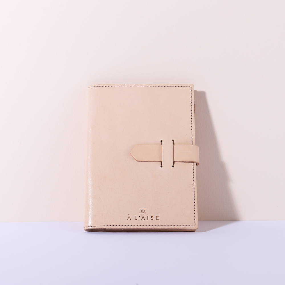 Natural-Veg Tan Leather Passport Cover Case