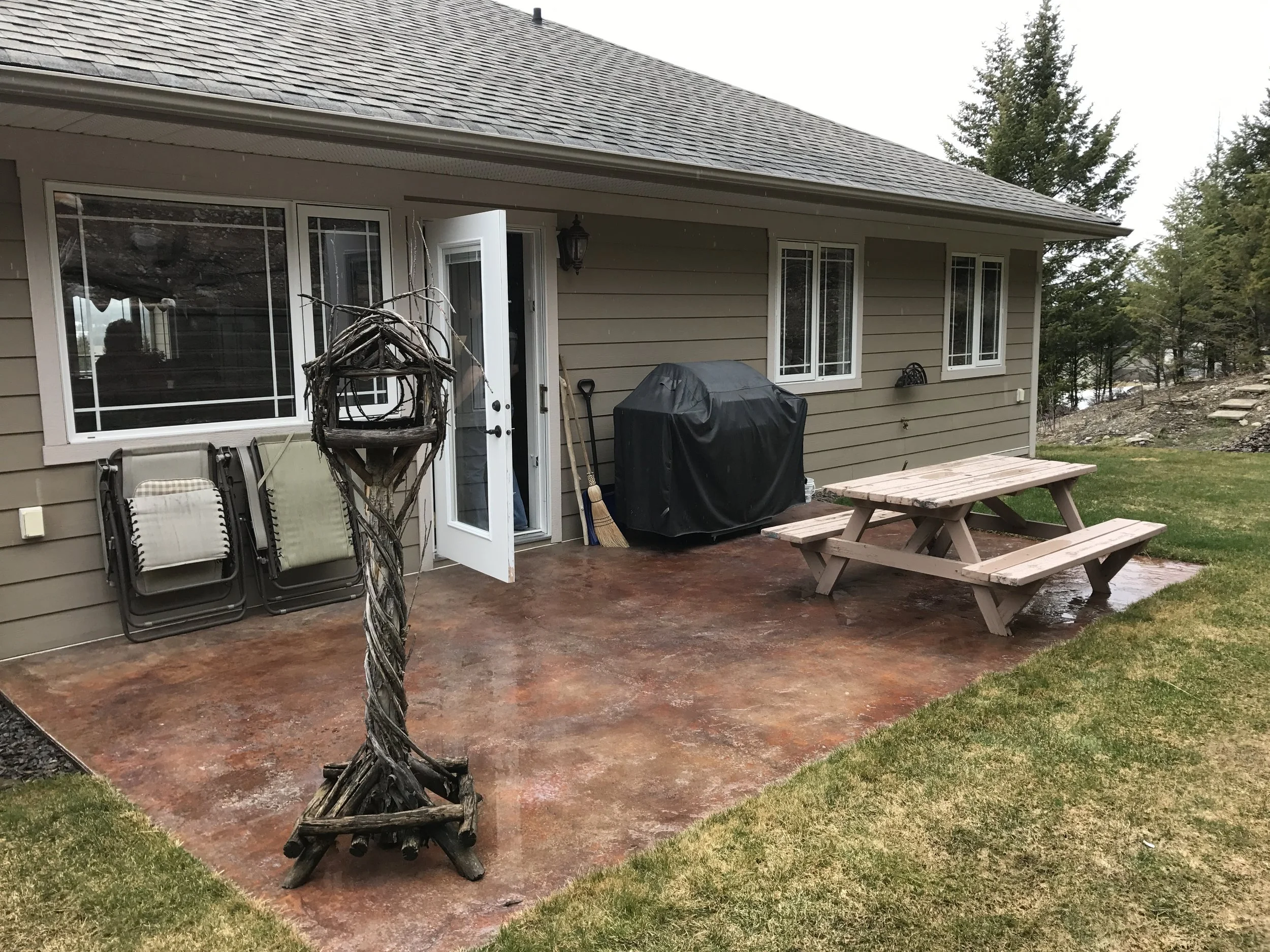 bernie pergola before.JPG