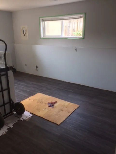 jenna ray flooring and paint in process (1).JPG