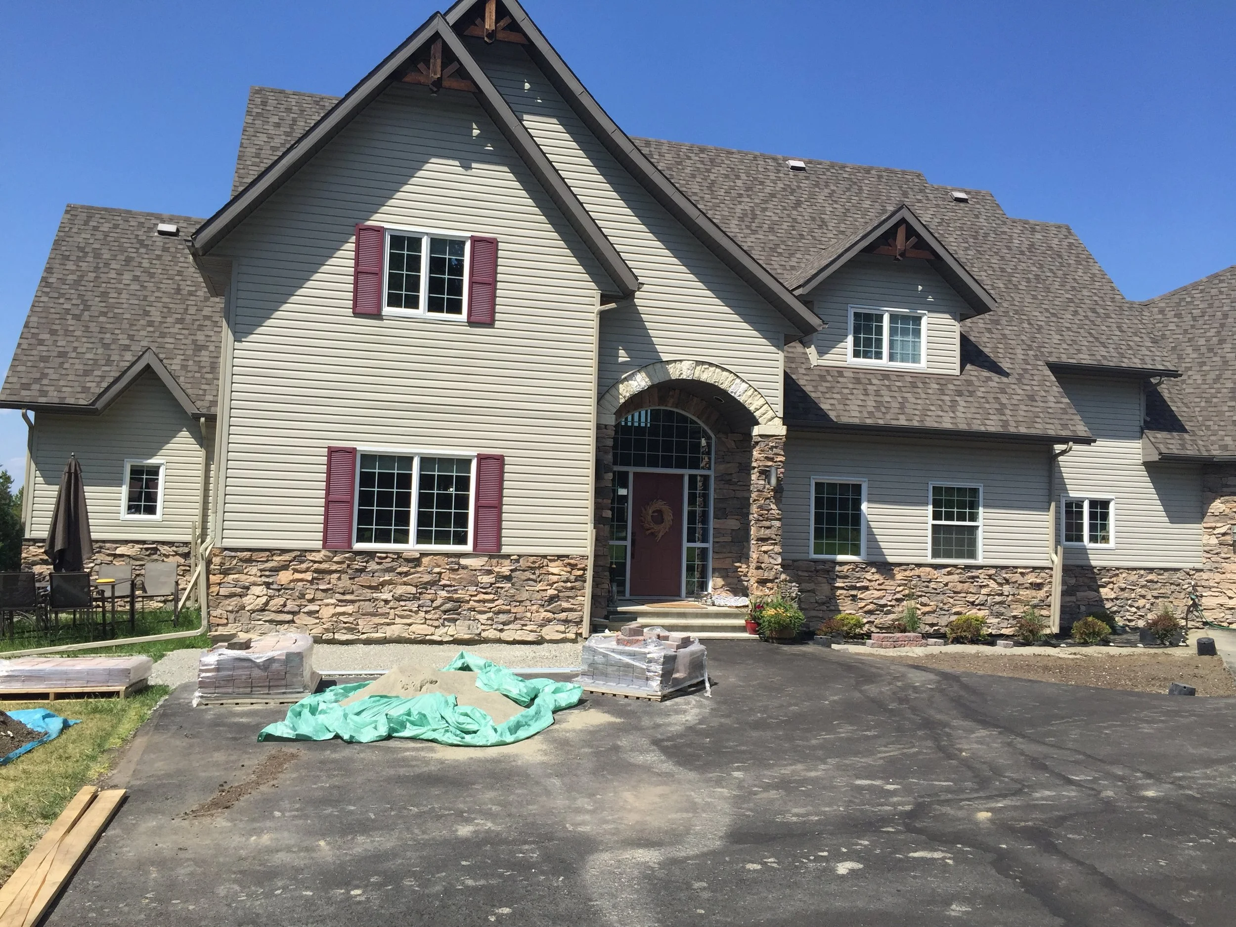 Schieman tree shrub before.JPG