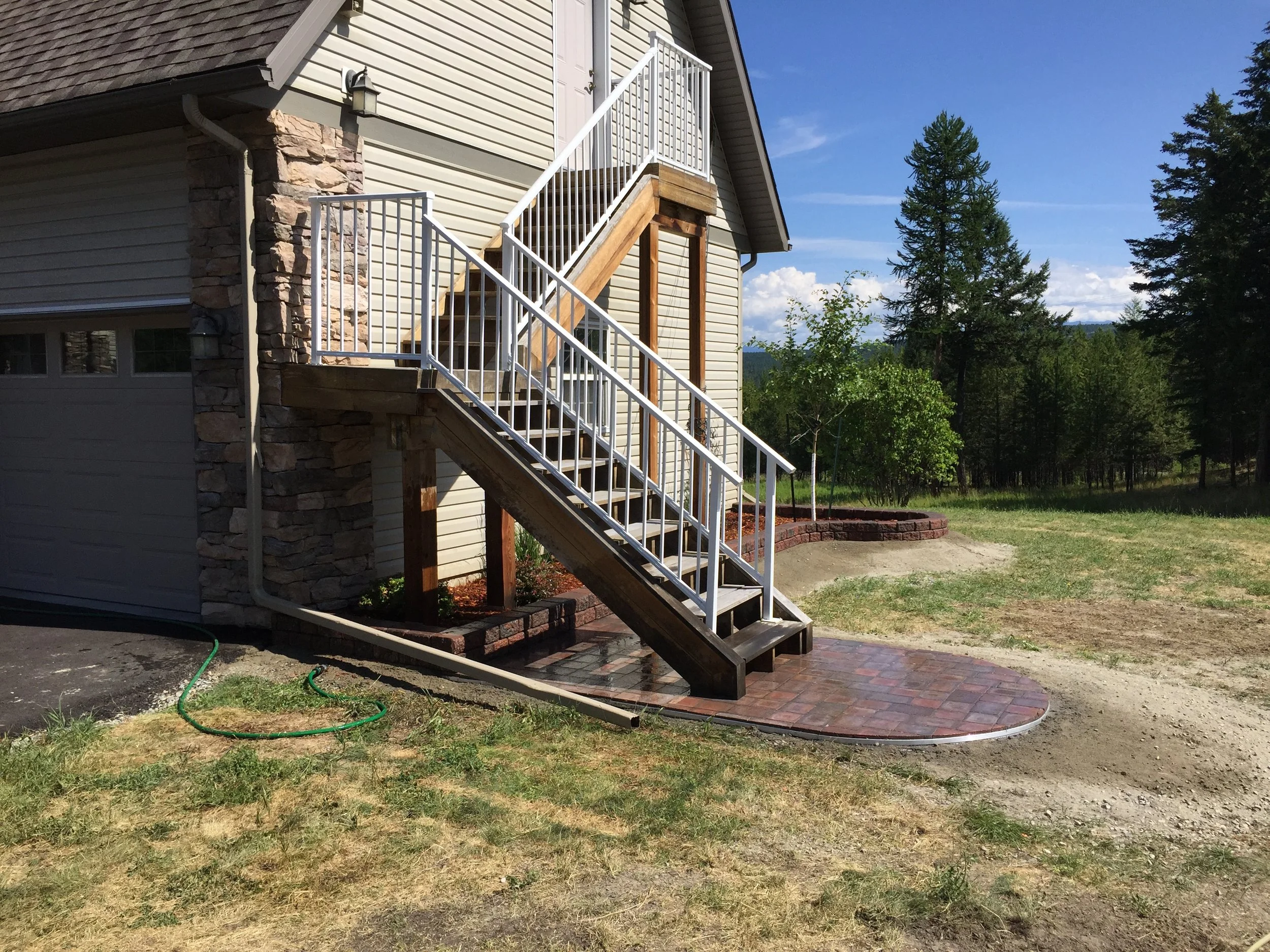 Schieman Tree Shrub Irrigation block wall pavers (4).JPG