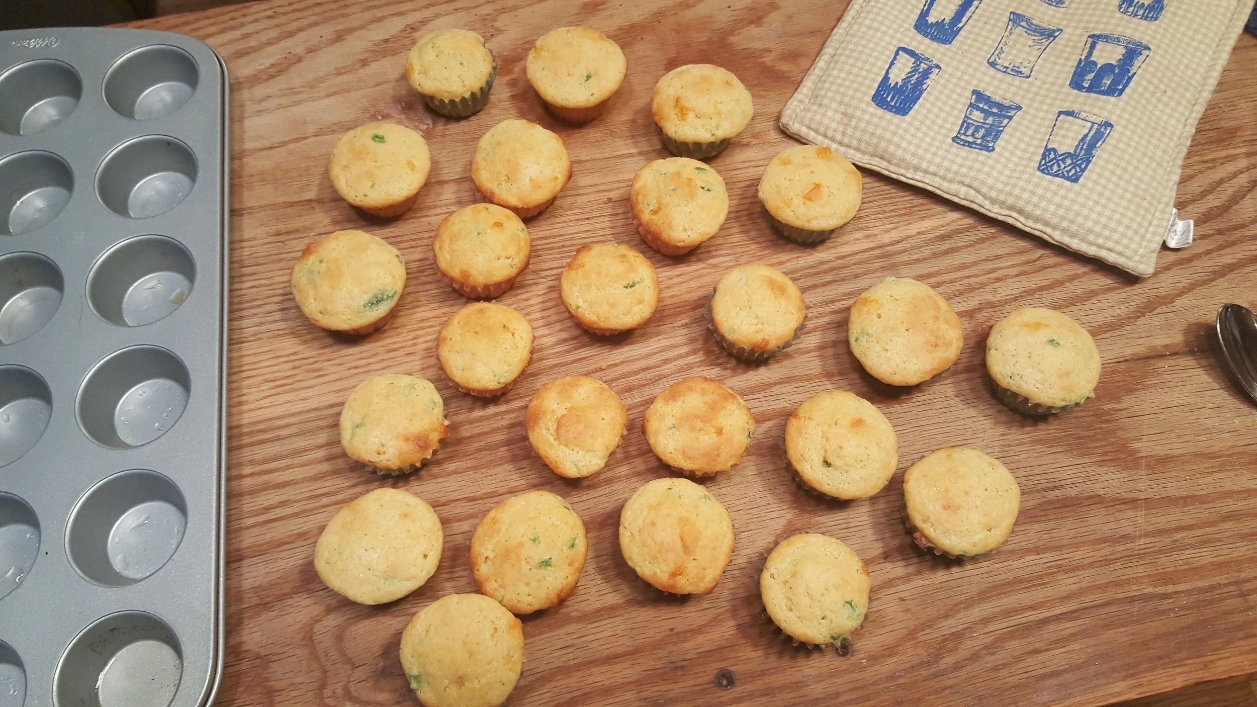 jalapeno-cheddar-cornbread.jpg