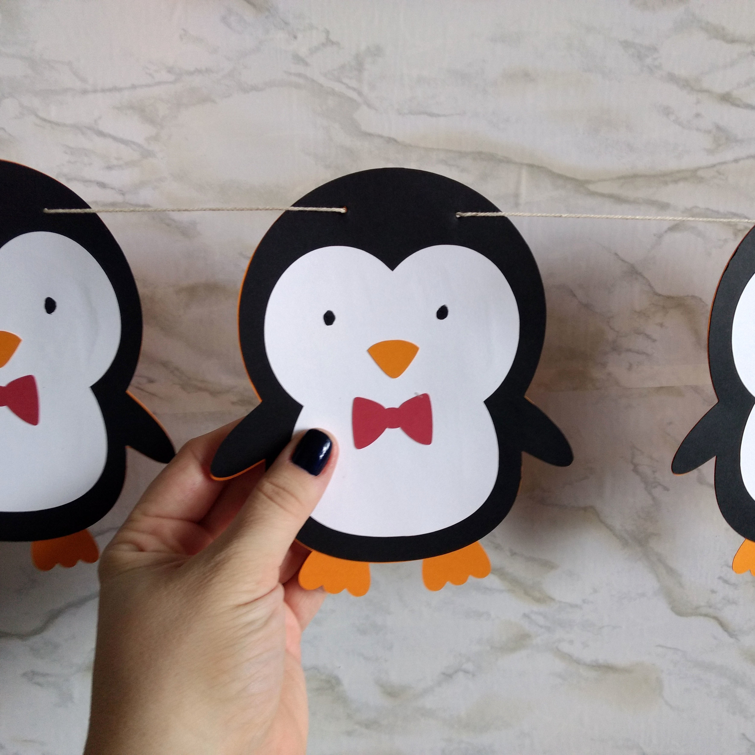 penguins close 2.jpg