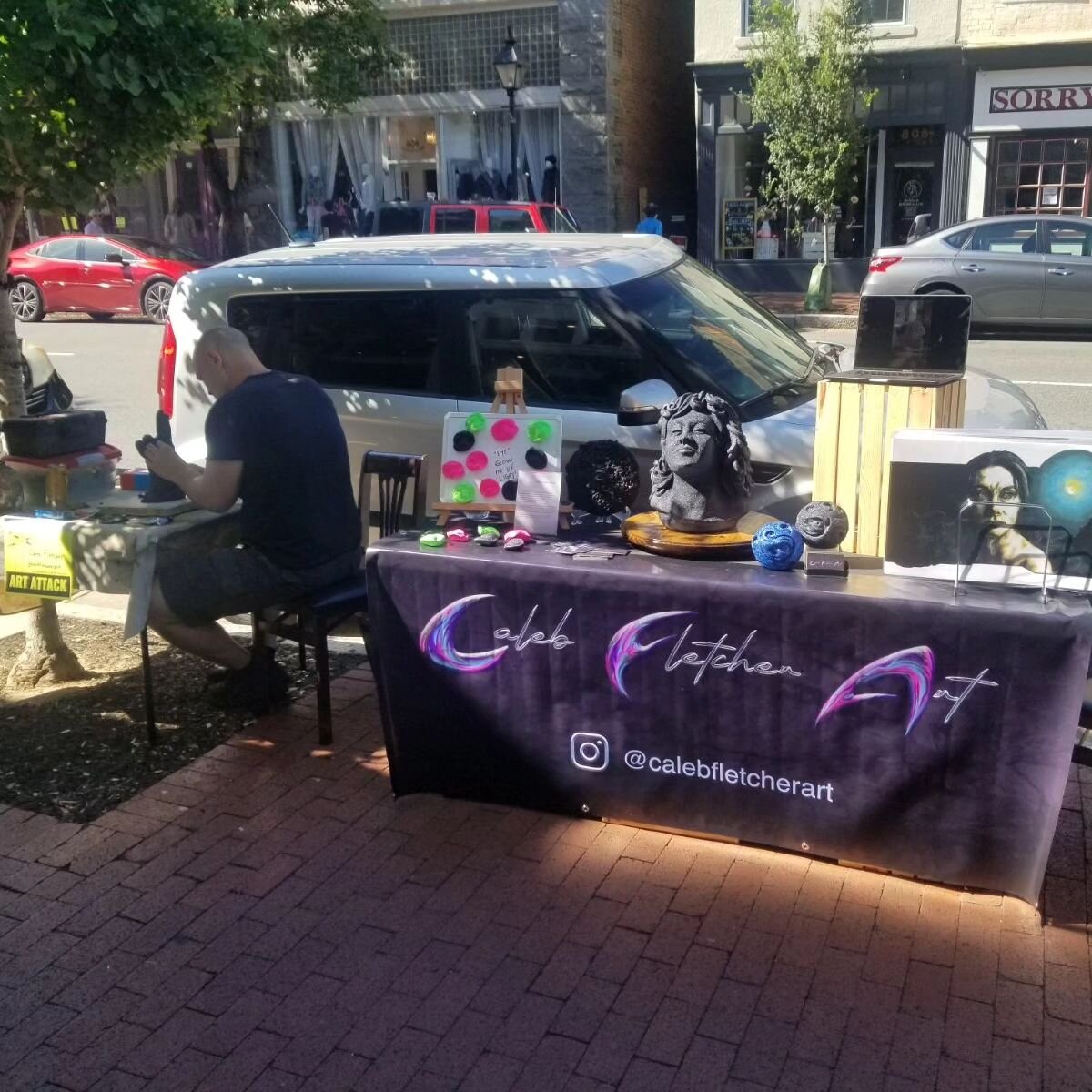 Had a great time at #artattackfredericksburg yesterday! Super positive experience demonstrating and discussing my process AND getting to meet lots of talented artists. Very lucky to be so close to such a creative scene. Can't wait to visit again!

@a