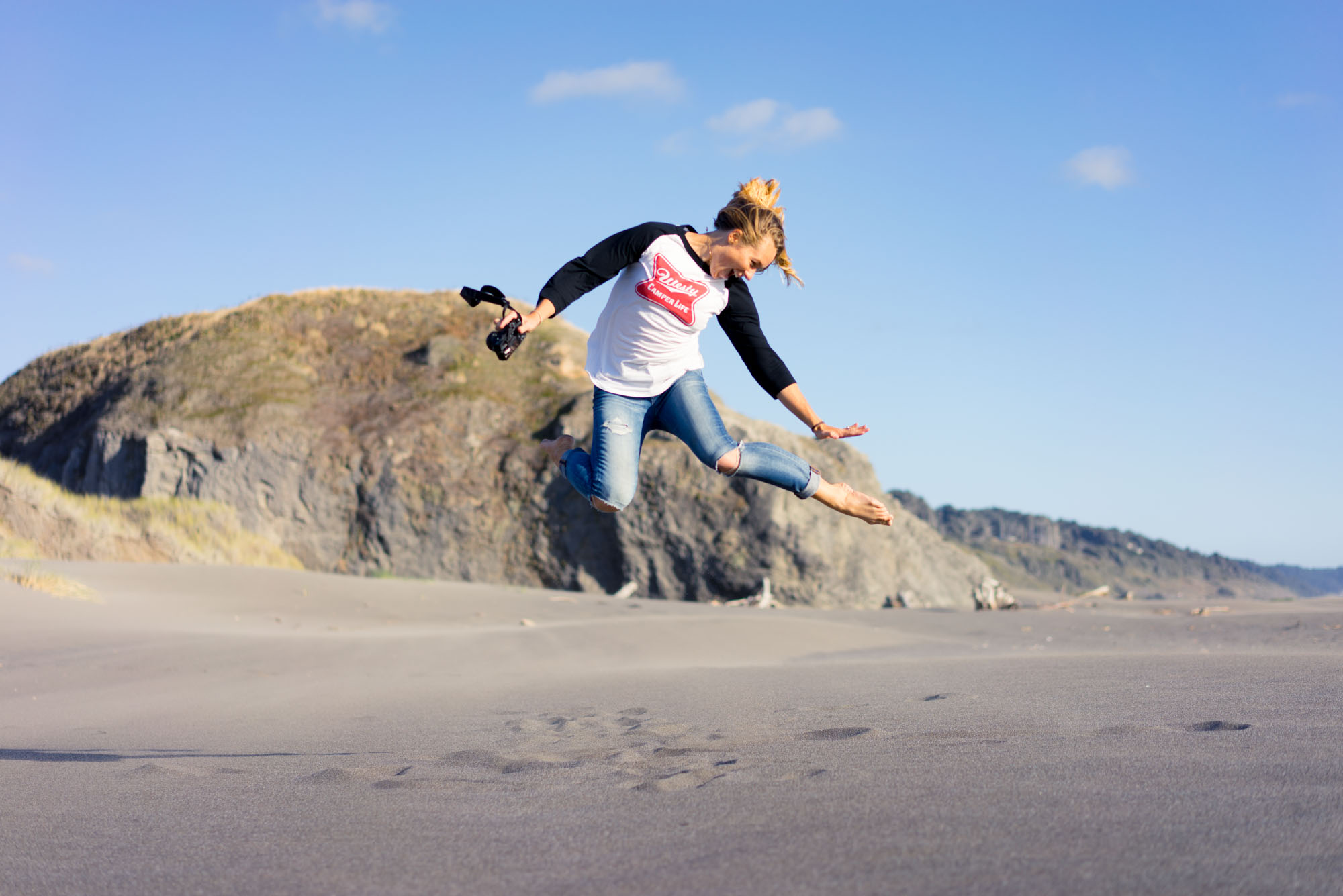 Mak showing her ups on the Oregon coast