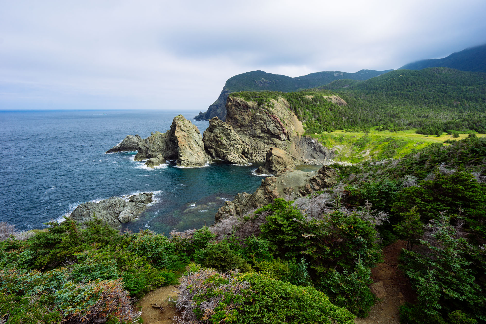 More shoreline views from the hike