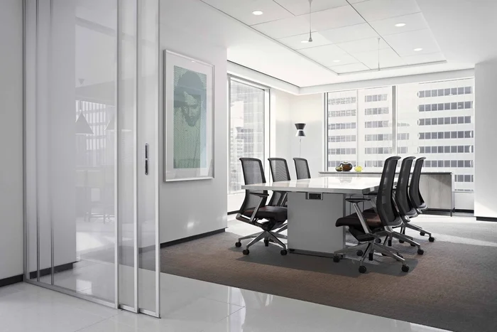 gowlings-office-design-2-700x467.jpg