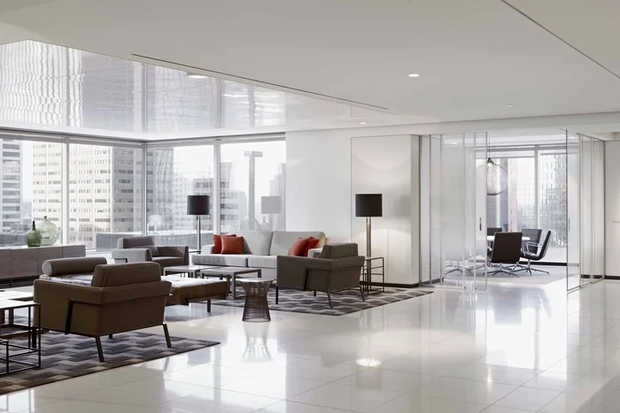 gowlings-office-design-7-700x467.jpg