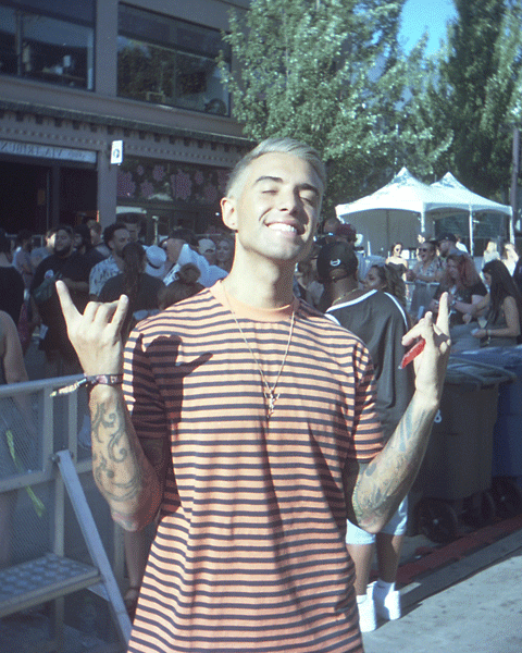 img033.gif