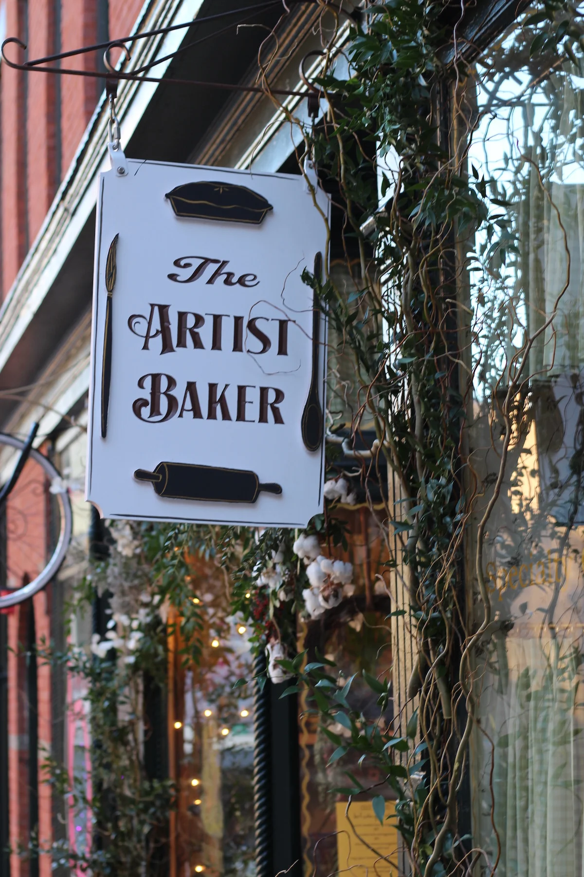 colly+flowers+morristown+nj+wedding+florist+holiday+installation+6.jpeg