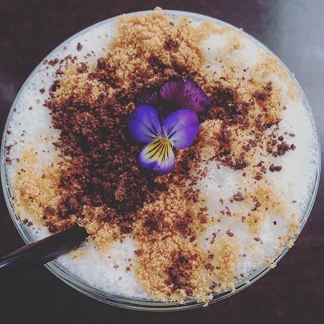 Need to stop and #refuel? Our #coconut #smoothie will do just the trick #healthychoices #healthyliving 📷: @itsralphee