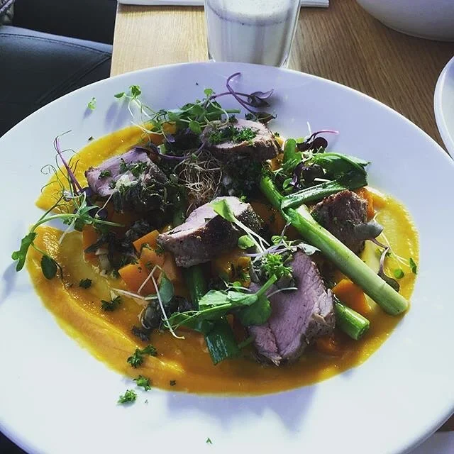 Our #lamb comes from our friends Craig and Maree down in Katikati. Once it is brought to us, it is broken down onsite at Provenance and then prepared into delicious dishes such as our lamb leg with #pumpkin, baby leeks and verde 📷: @johnriverhu #lunch