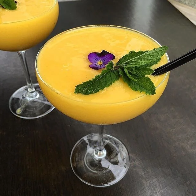 Treat yourself this weekend! 📷: @alisa_kg