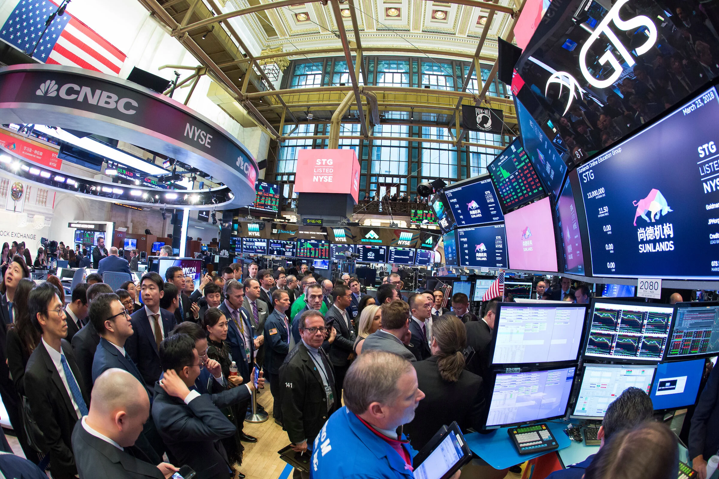 New York Stock Exchange Photographer Trading Floor Crowd IPO NYC  Wall Street Finance Stock Market Event Photojournalist News 